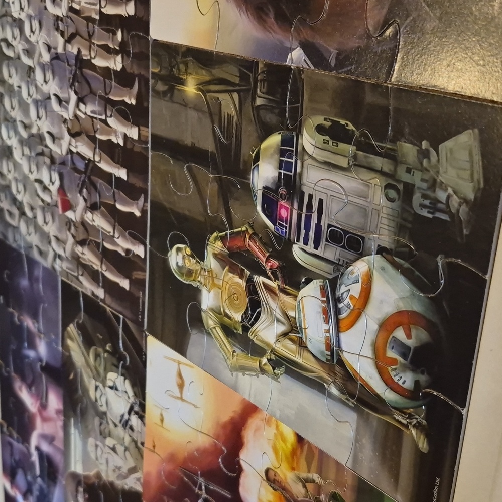 Cardinal Games•Star Wars Episode VII Force Awakens•Wood Puzzle•7 Puzzles Set